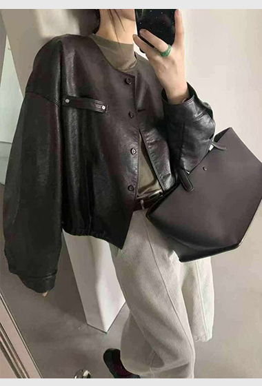 A118.可可家時髦必備紋路皮外套