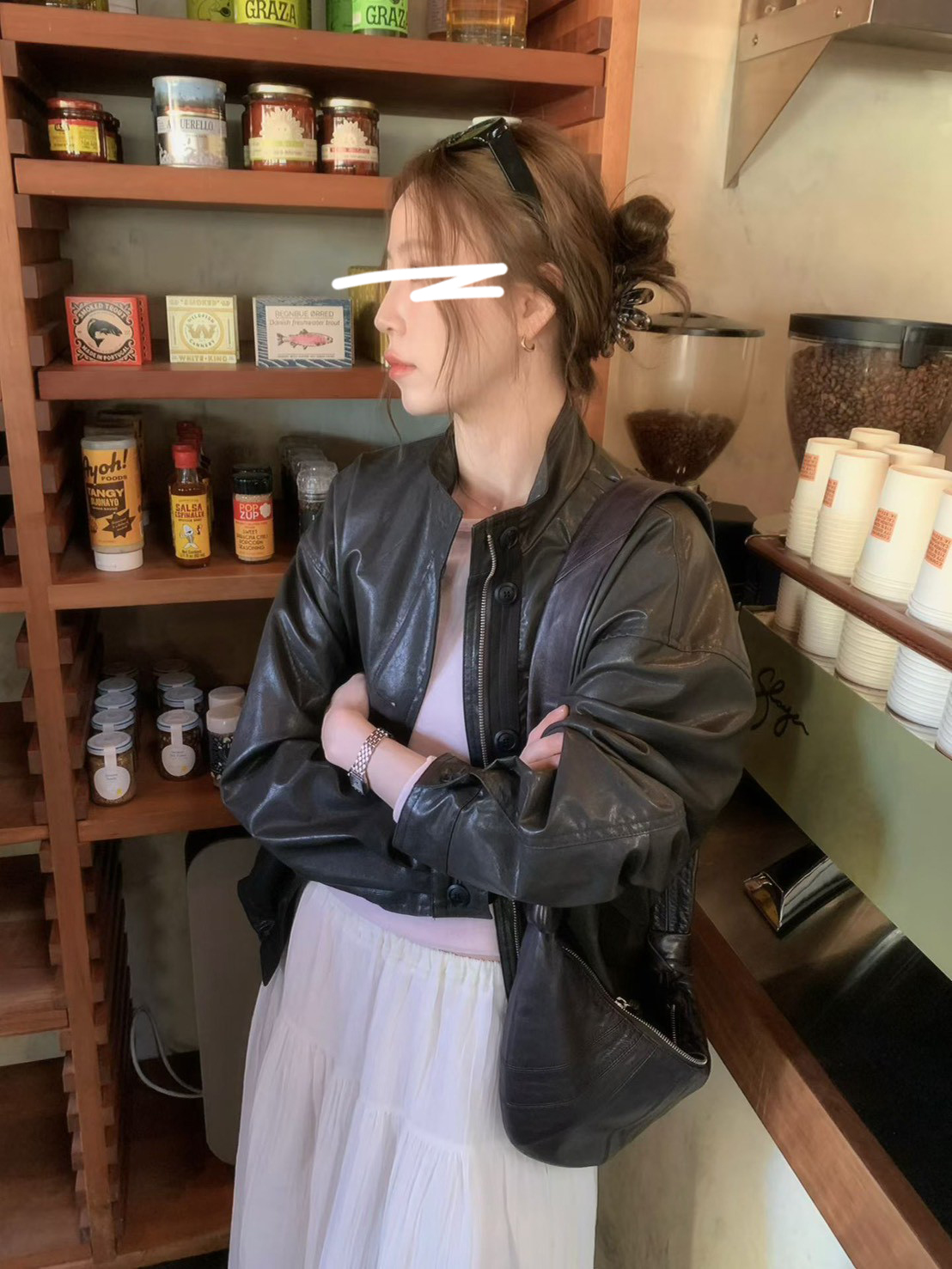 A66.率性落肩皮衣外套