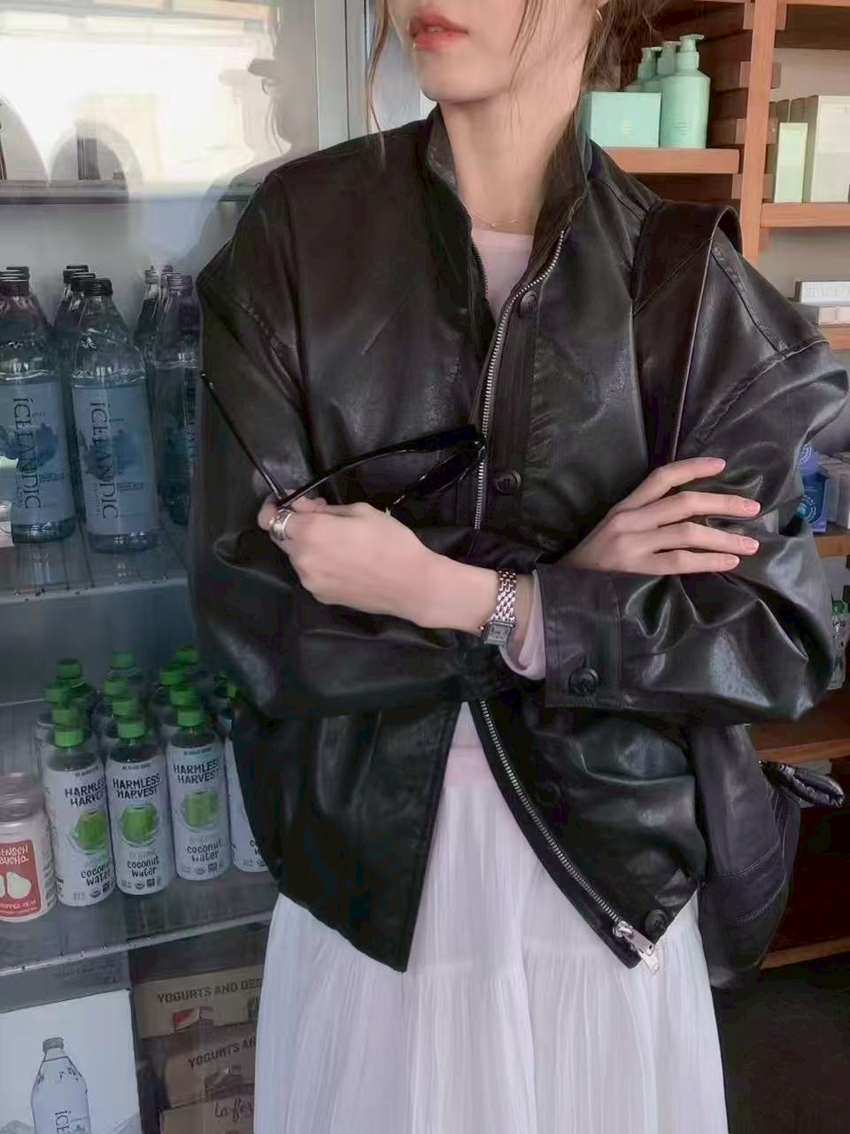 A66.率性落肩皮衣外套