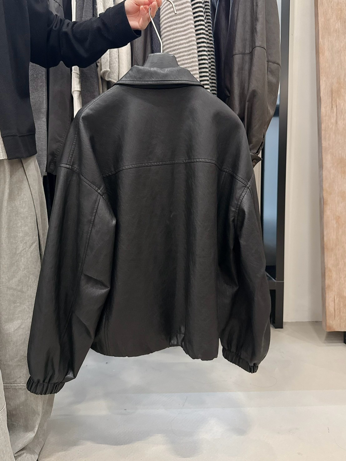 B42.日系時髦LOOK皮衣外套