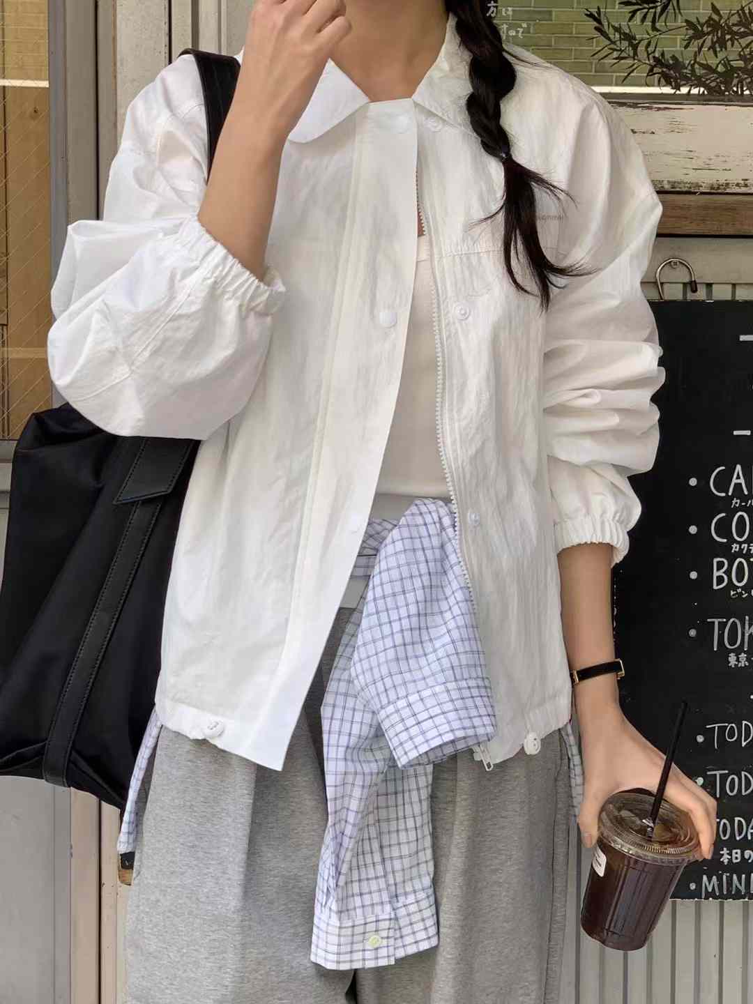 清爽小翻領拉鍊薄夾克