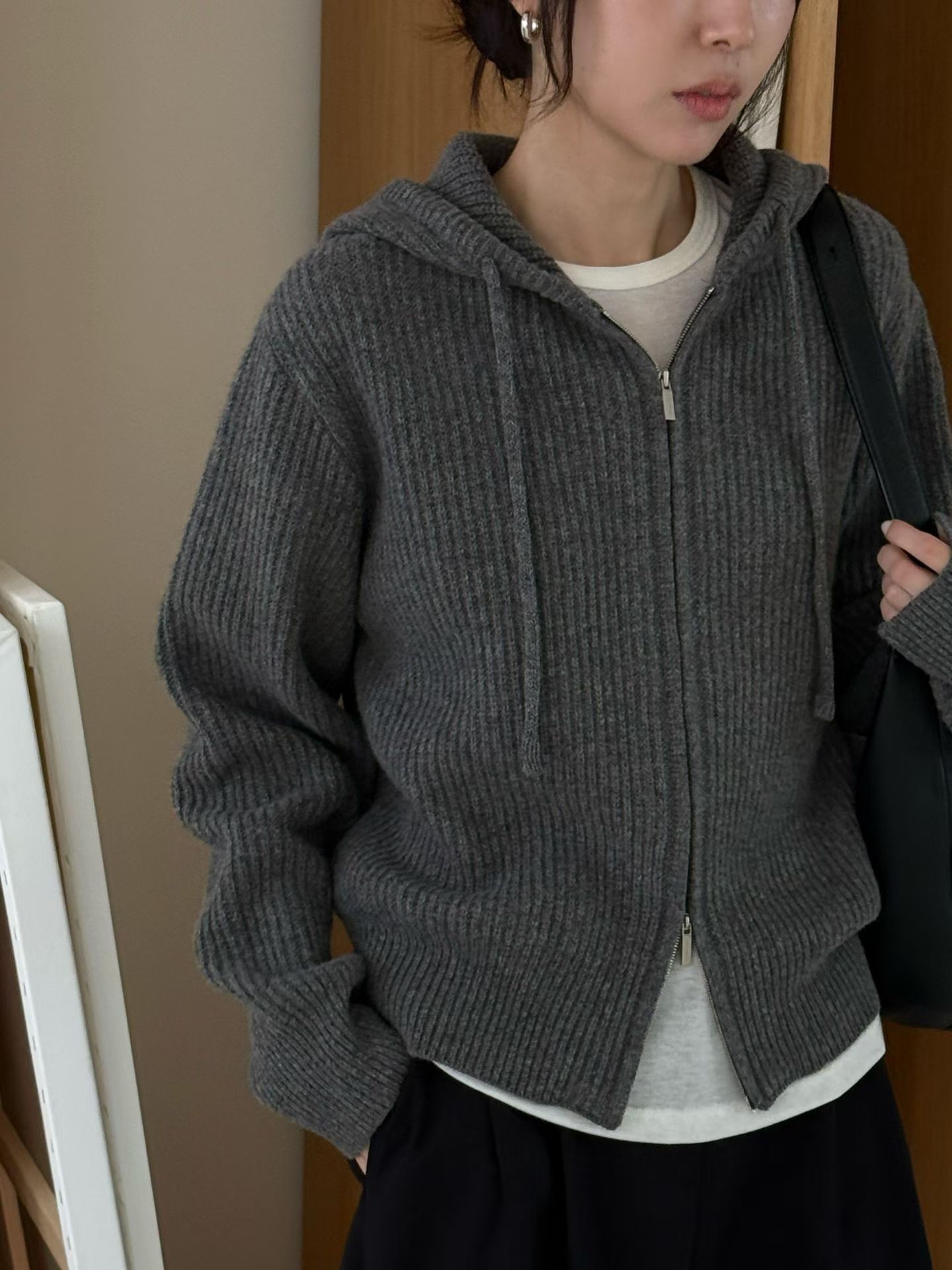 A62.瘦瘦歐膩休閒連帽毛衣外套