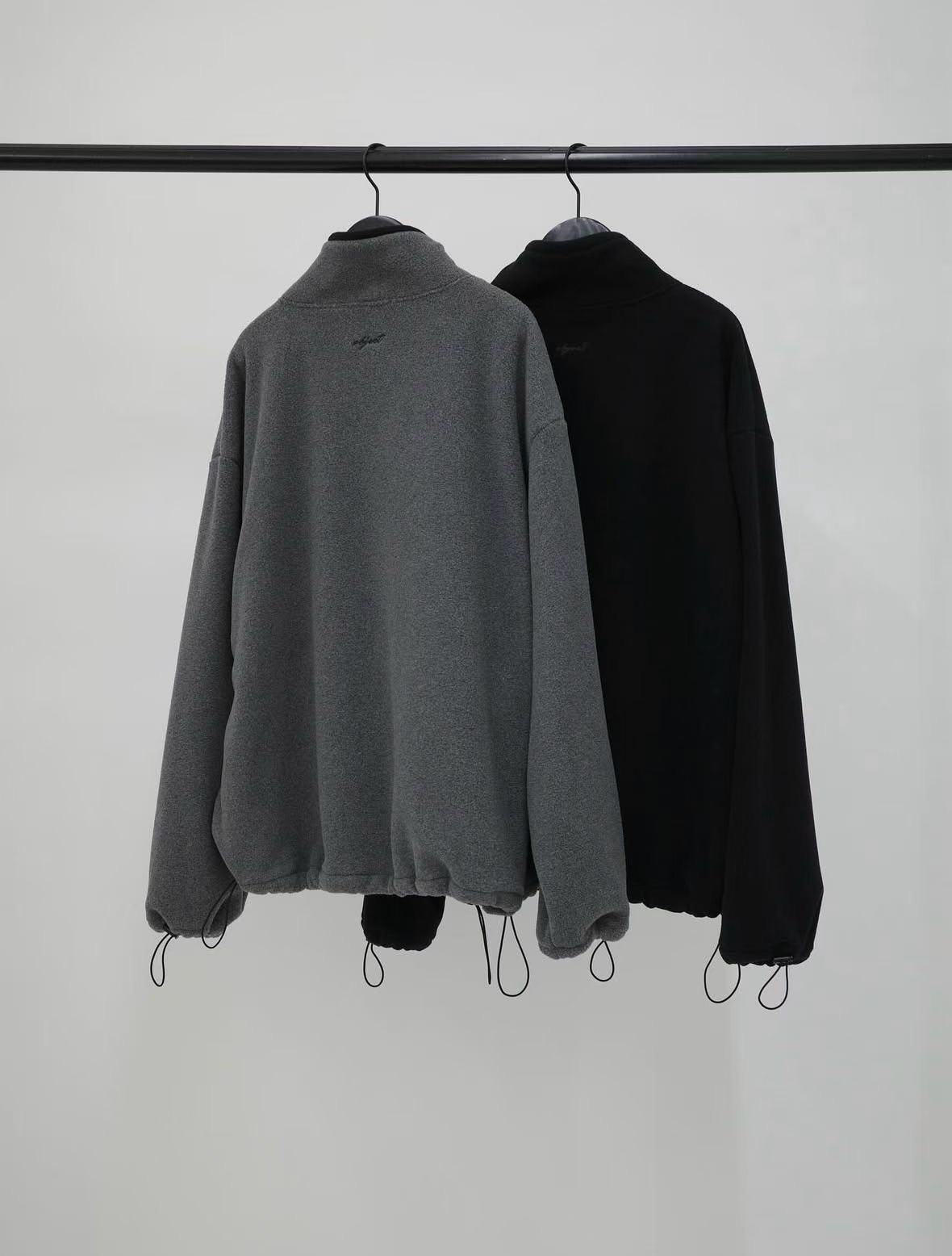 纖瘦家簡約質感絨面外套