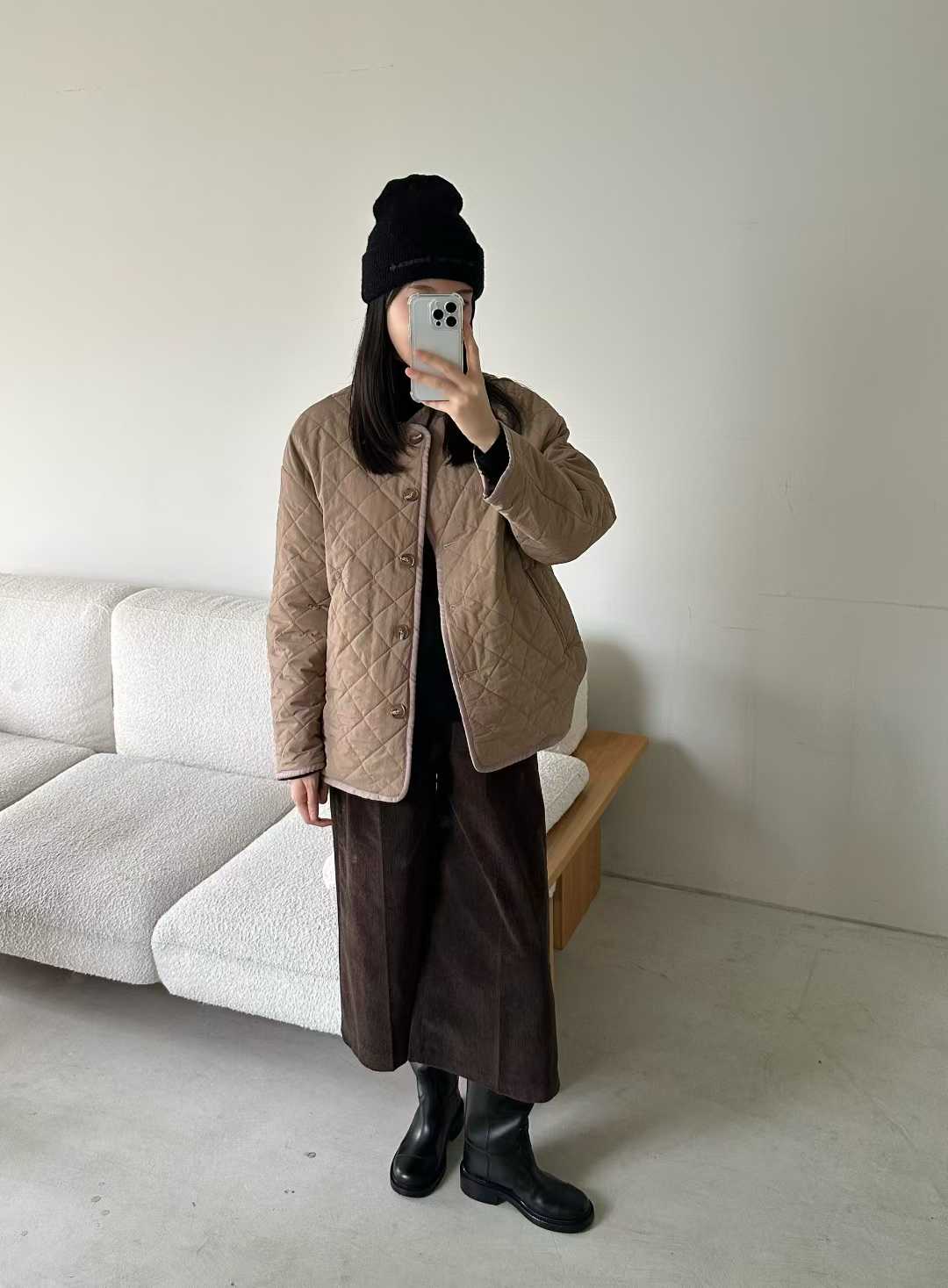 B25.簡單圓領菱格內刷毛外套