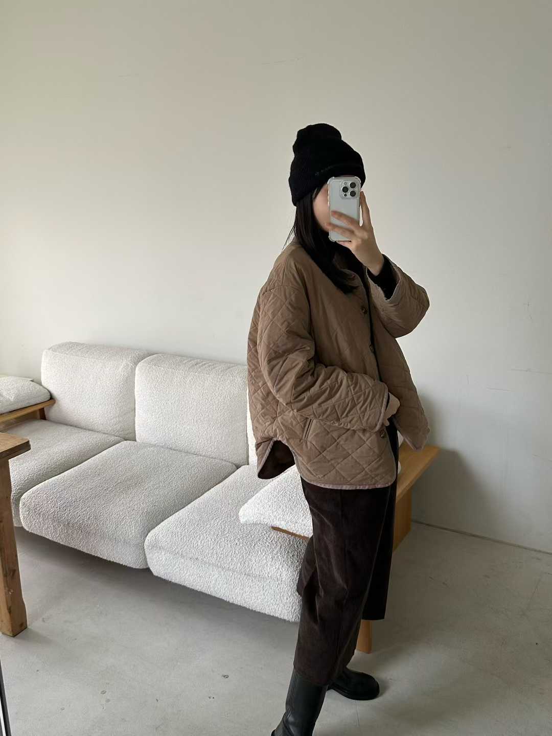 B25.簡單圓領菱格內刷毛外套