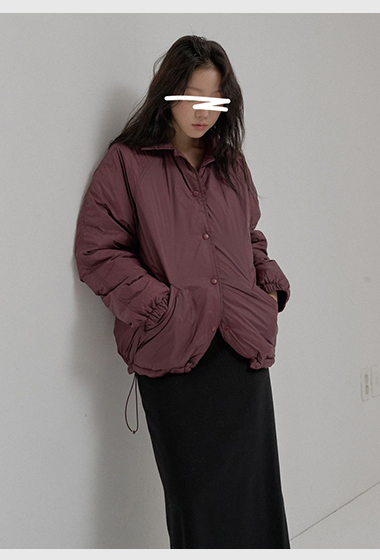 B92.帥氣領造型防風外套