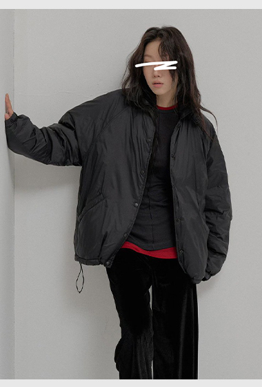 B92.帥氣領造型防風外套