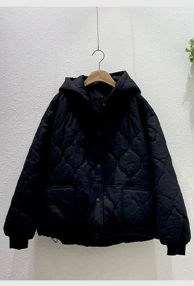 C20.休閒波浪壓紋連帽鋪棉外套