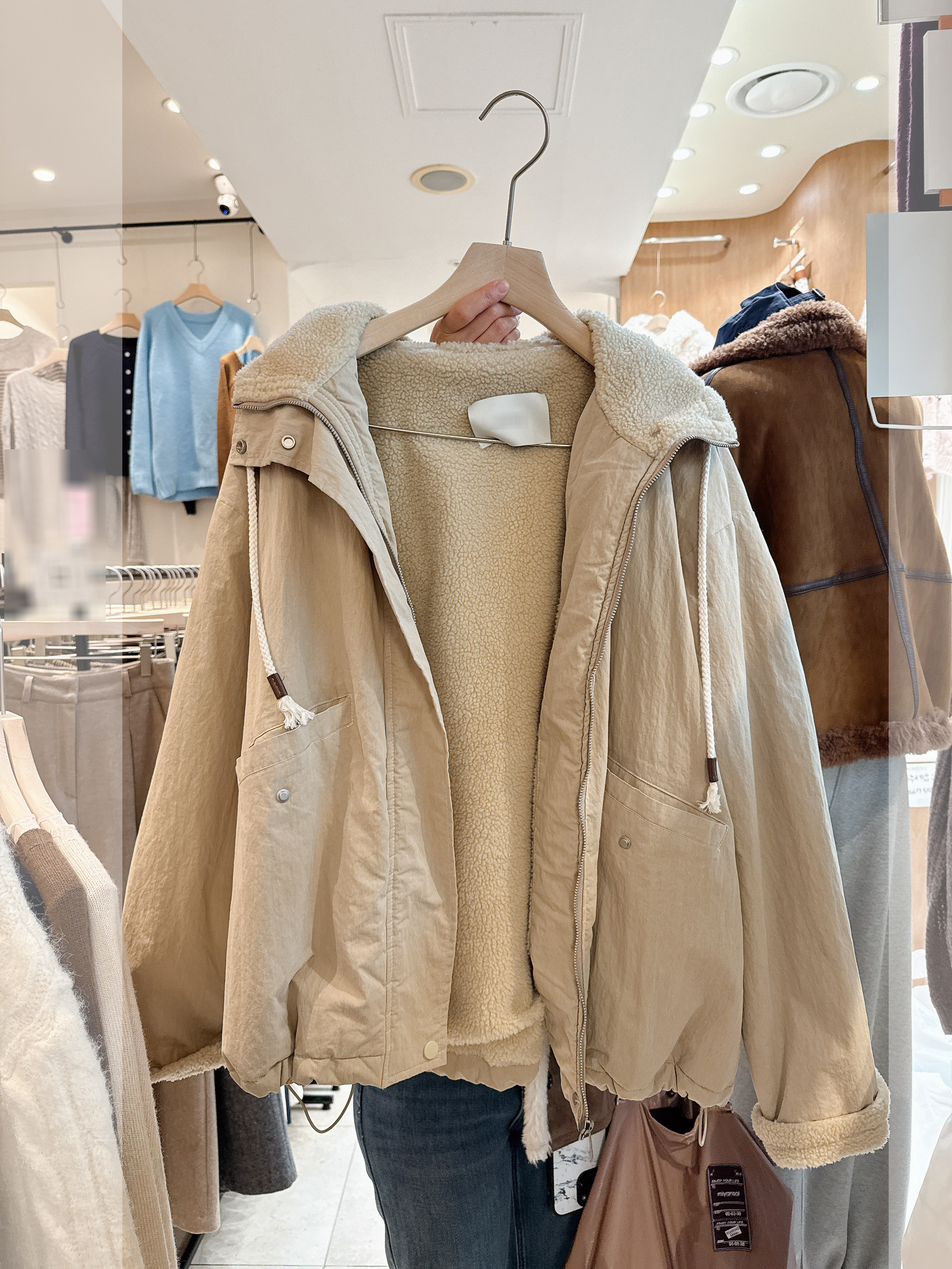 A43.日常內裡毛毛連帽風衣外套