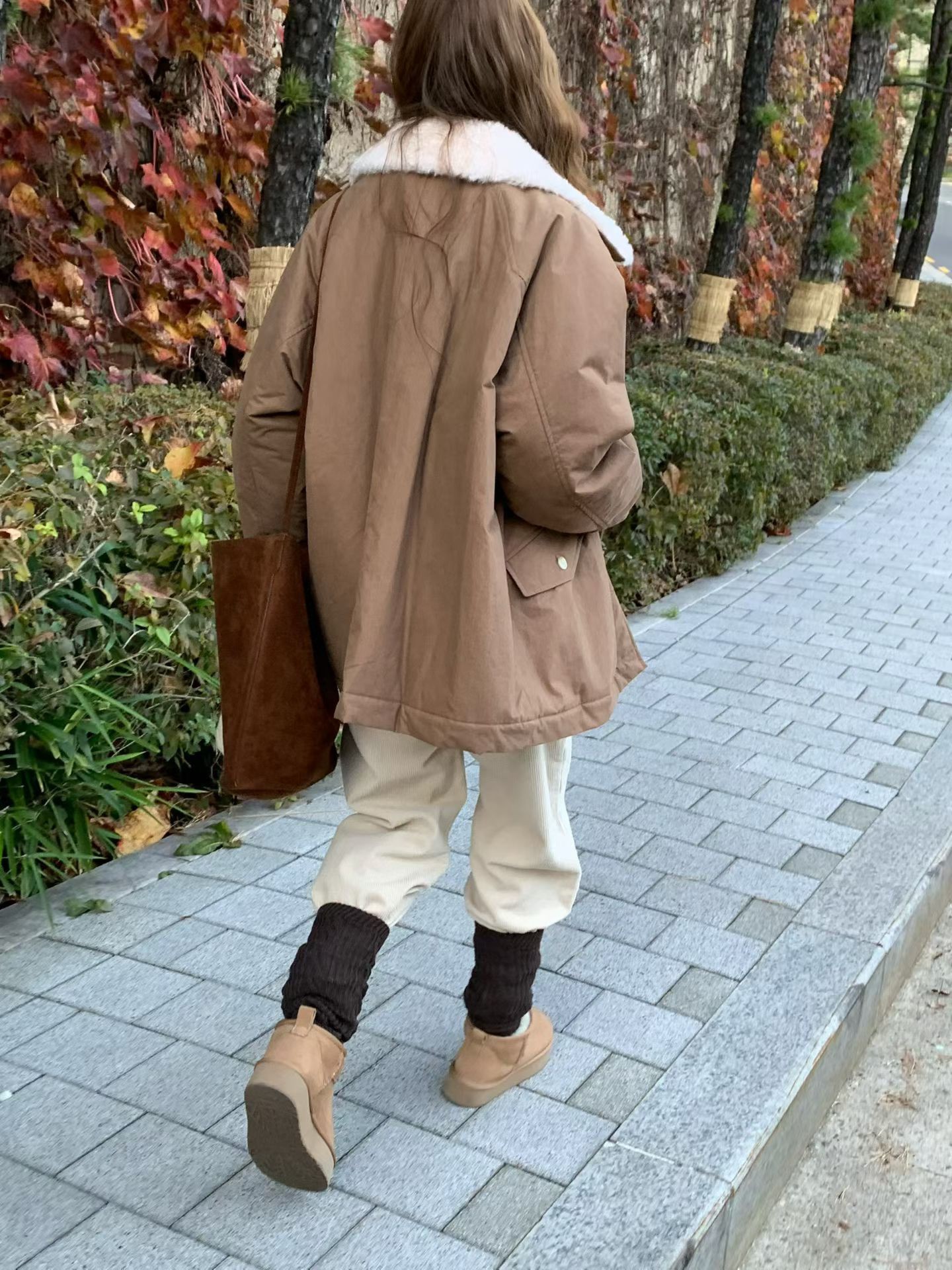 A74.日系女孩QQ毛領鋪棉外套