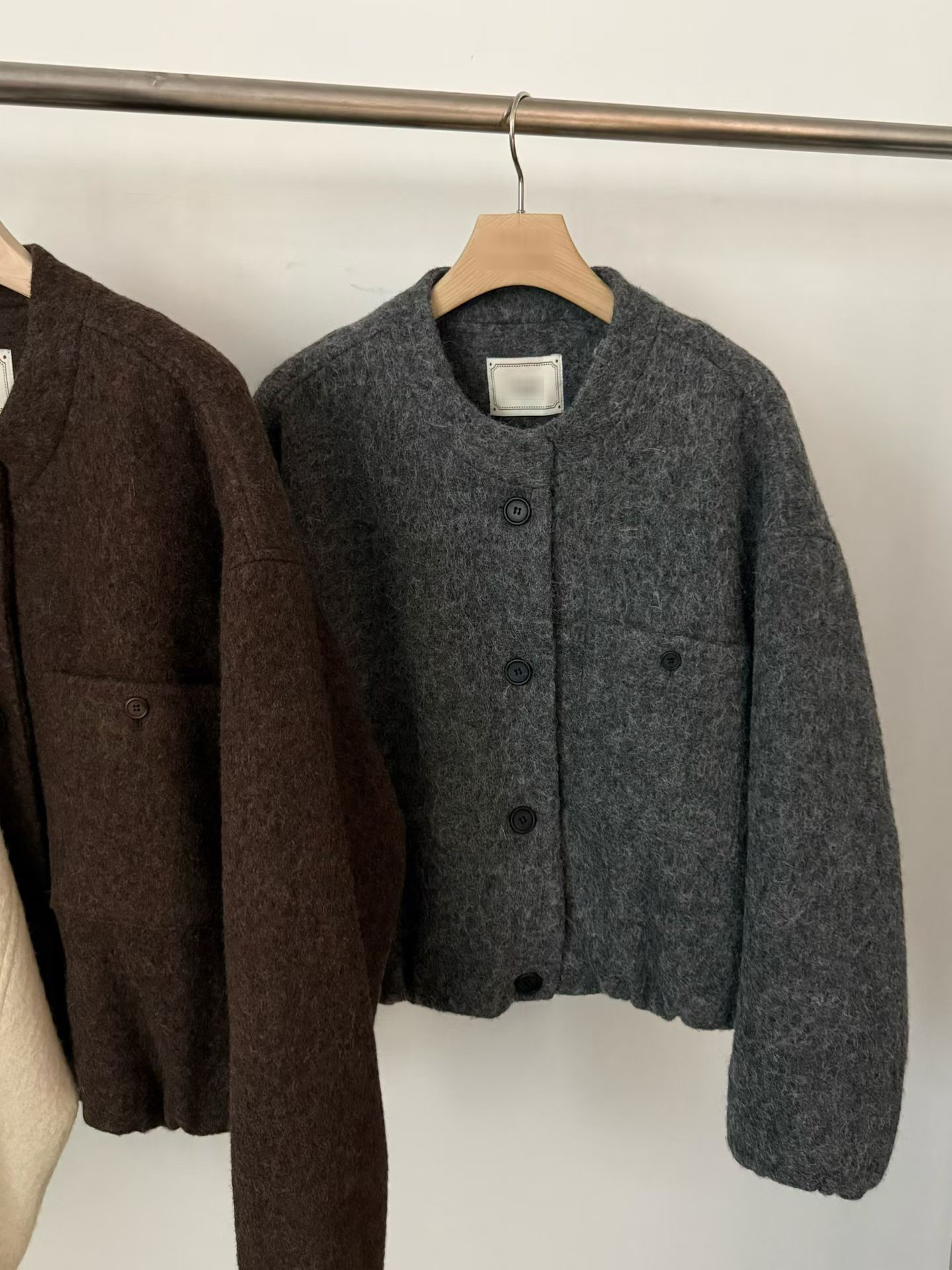 A79.氣質休閒感羊駝毛剪接外套