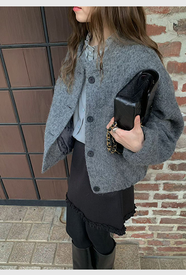 A79.氣質休閒感羊駝毛剪接外套
