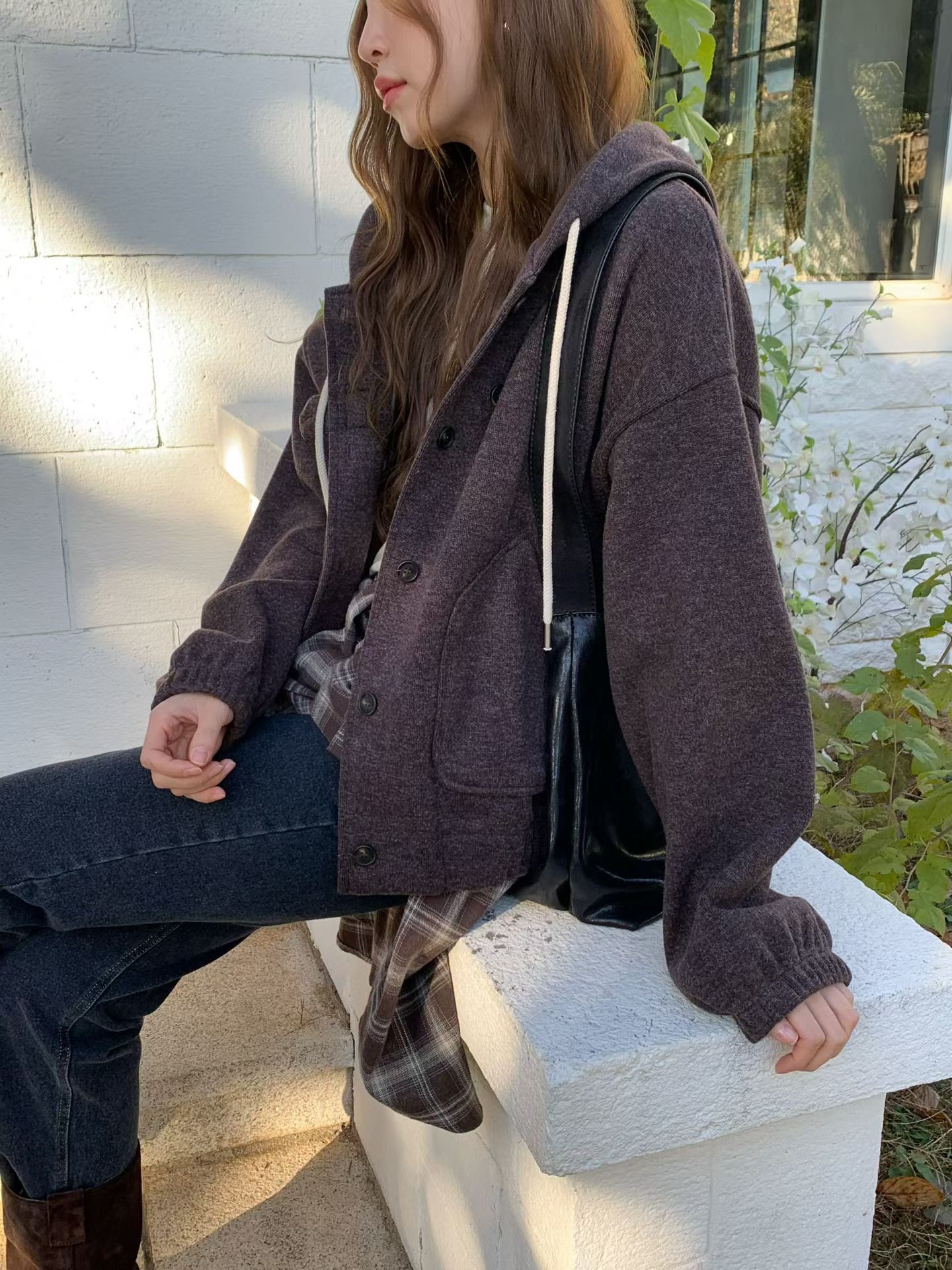 A75.輕鬆可愛連帽拉繩外套