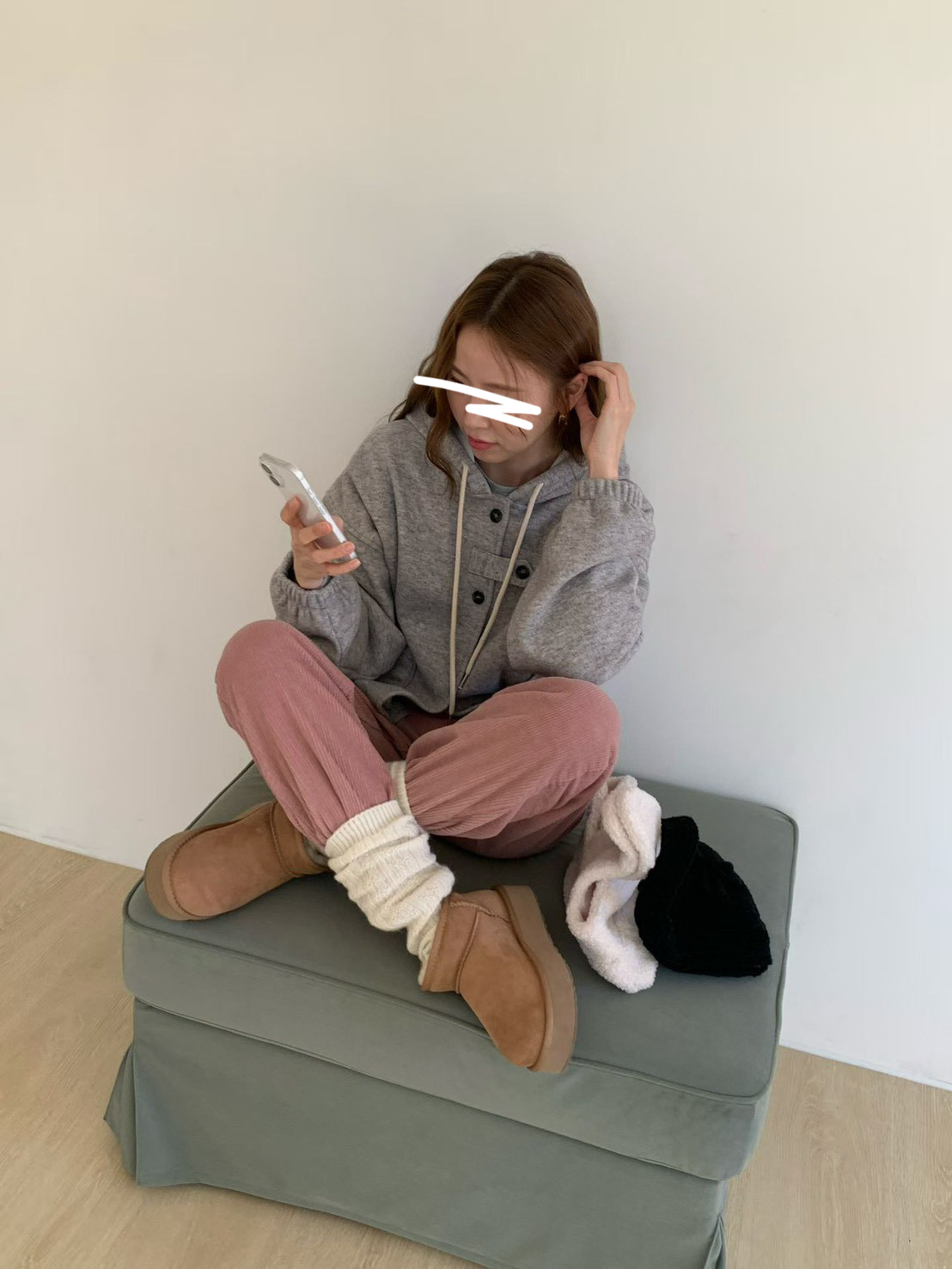 A75.輕鬆可愛連帽拉繩外套