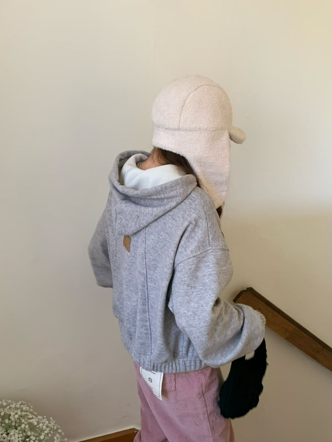 A75.輕鬆可愛連帽拉繩外套