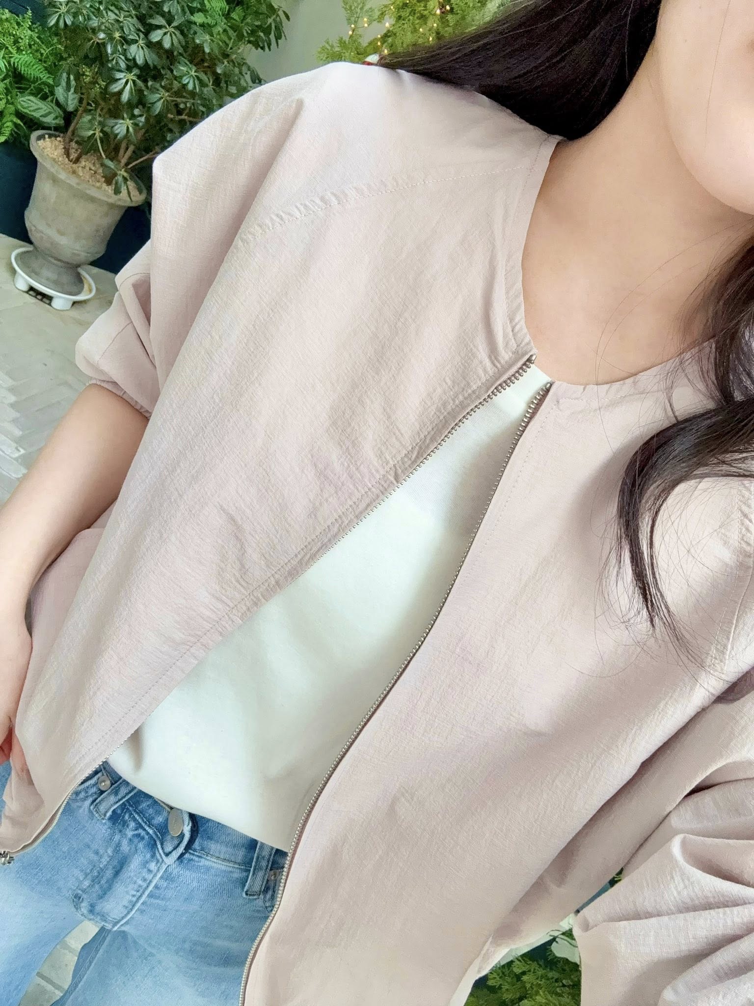 B110.氣質淺色好搭拉鍊薄外套