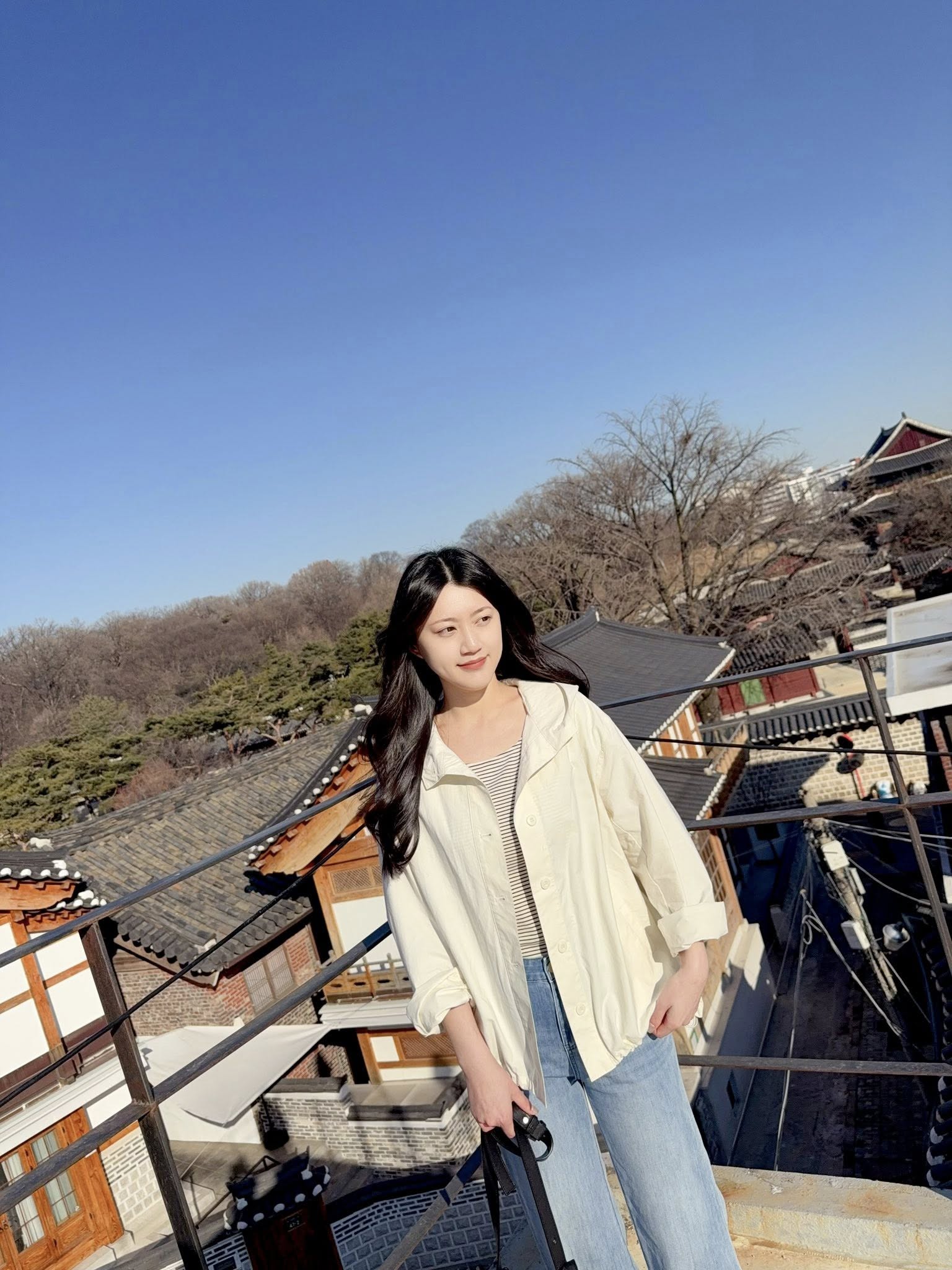 B80.春日奶油連帽排扣薄外套