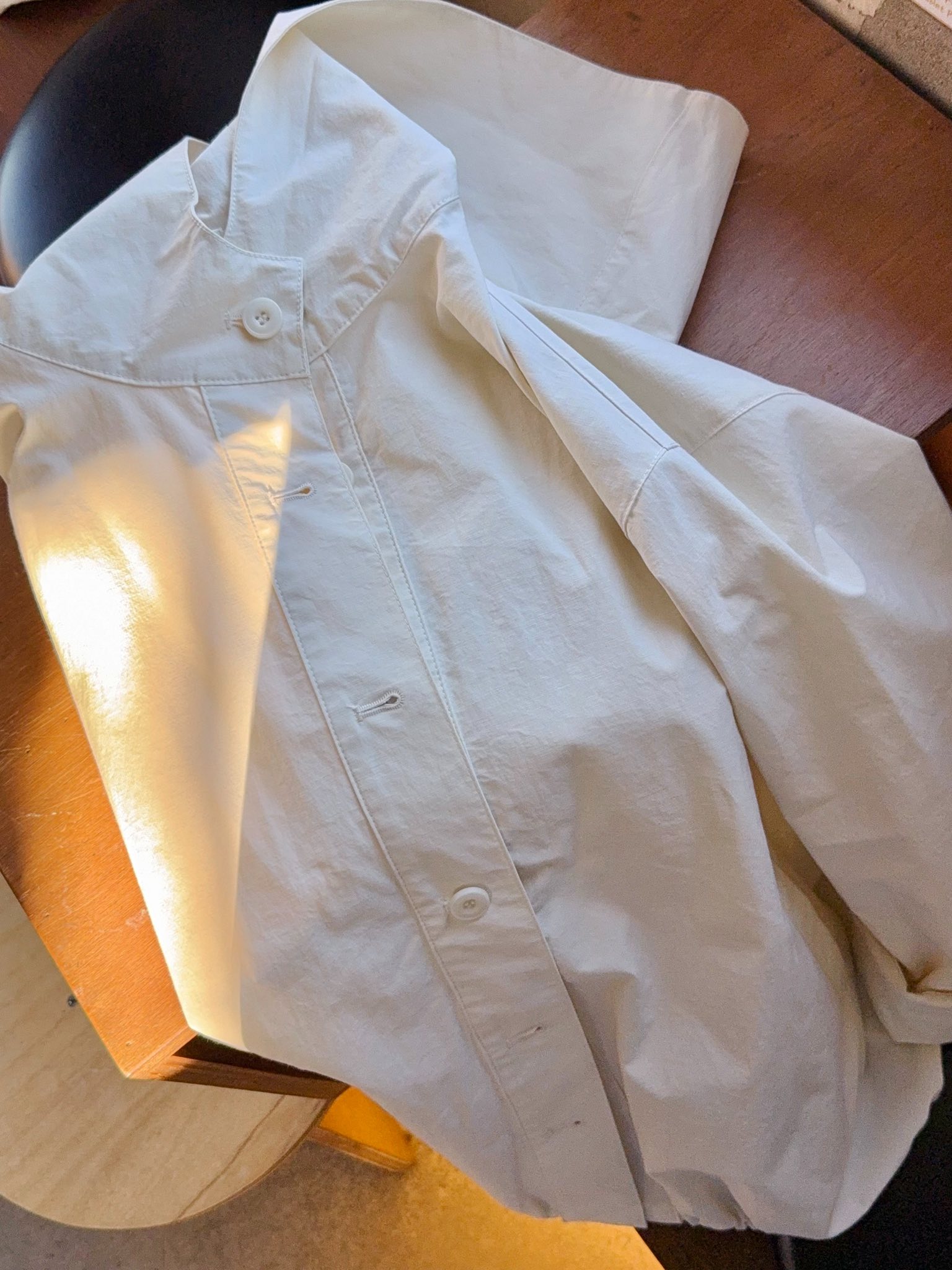 B80.春日奶油連帽排扣薄外套