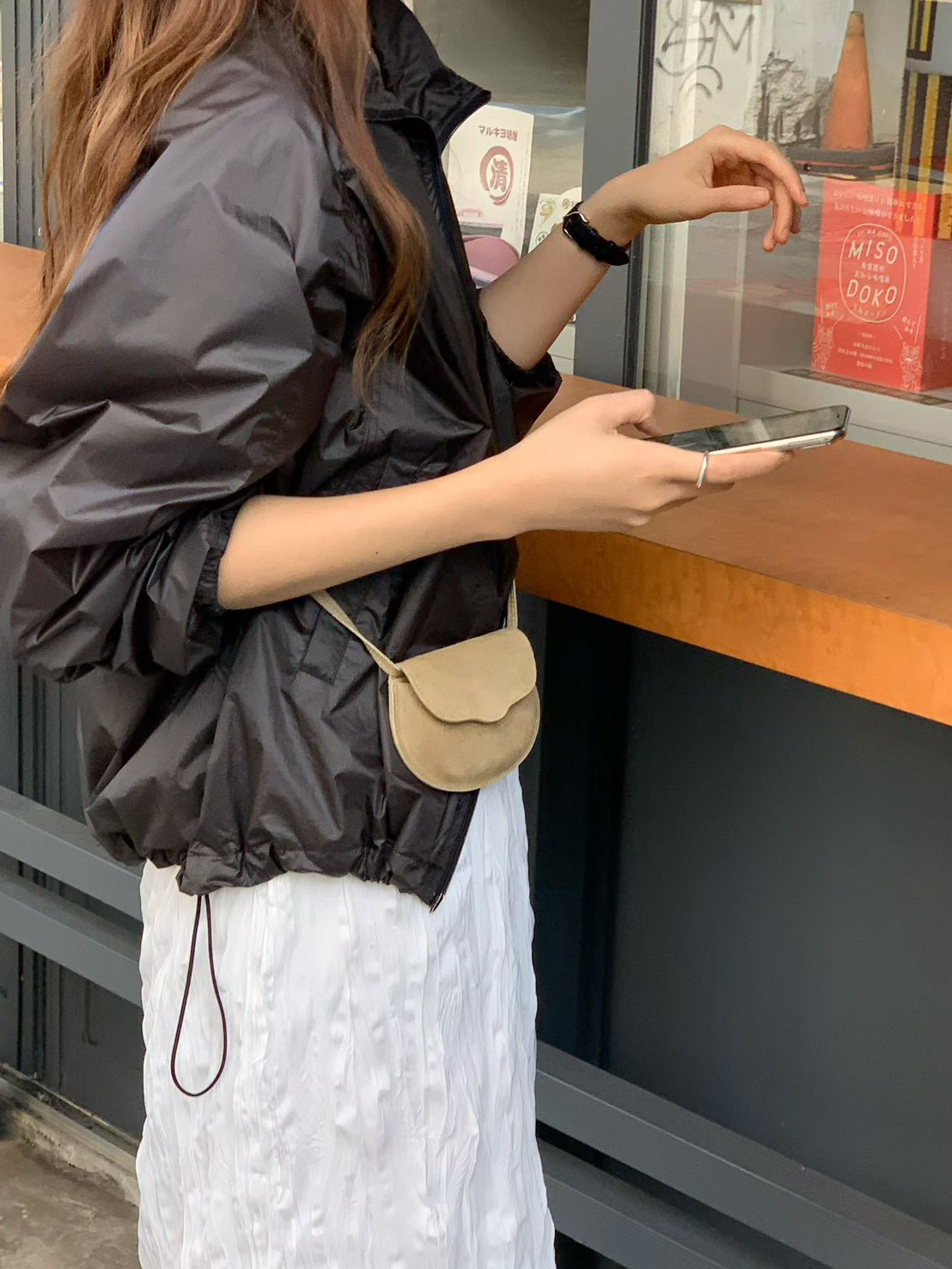 A10.大V家輕薄拉鍊擋風外套