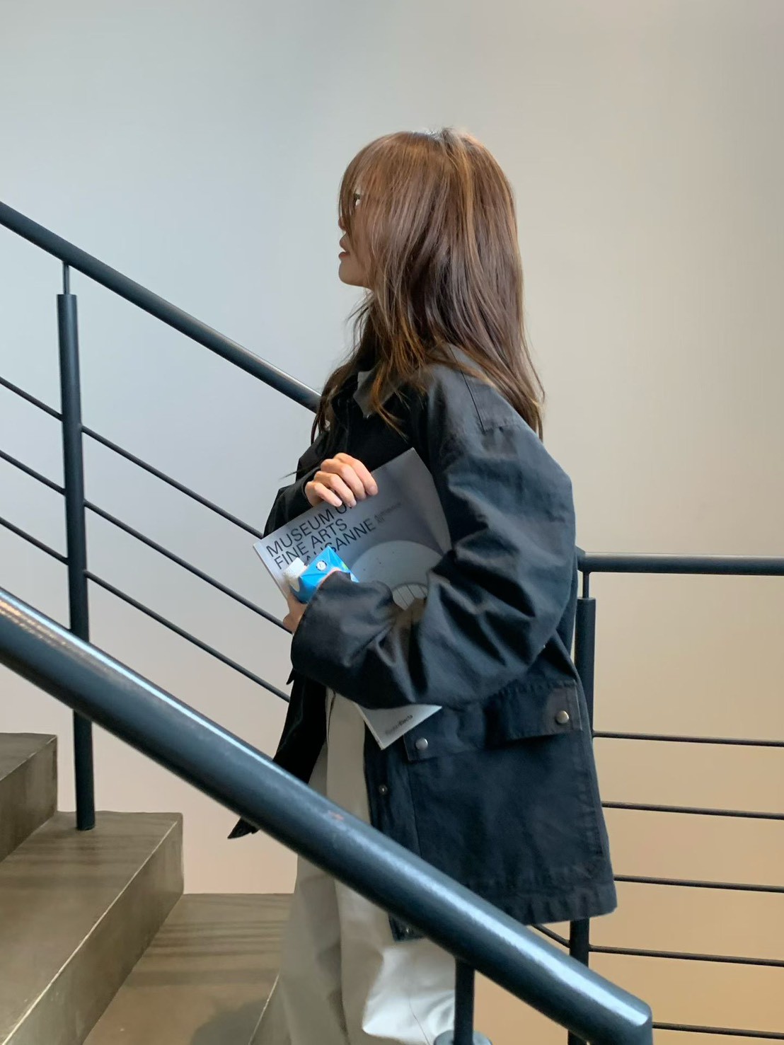 A16.纖瘦家皮領可拆巴恩外套