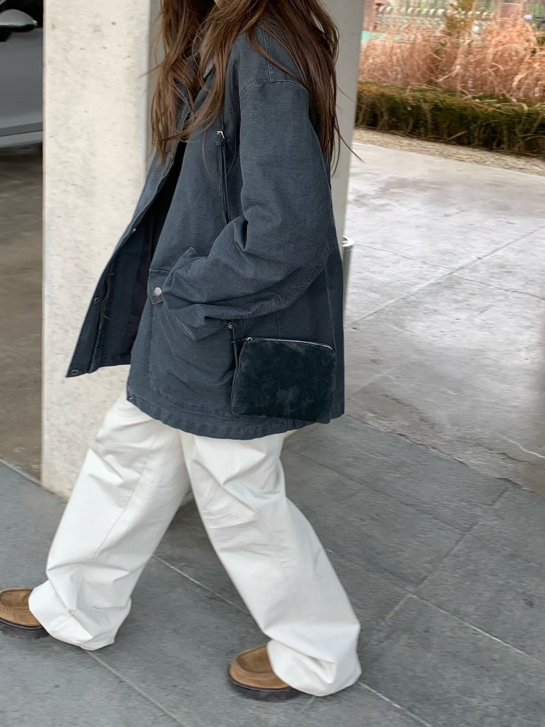 A16.纖瘦家皮領可拆巴恩外套