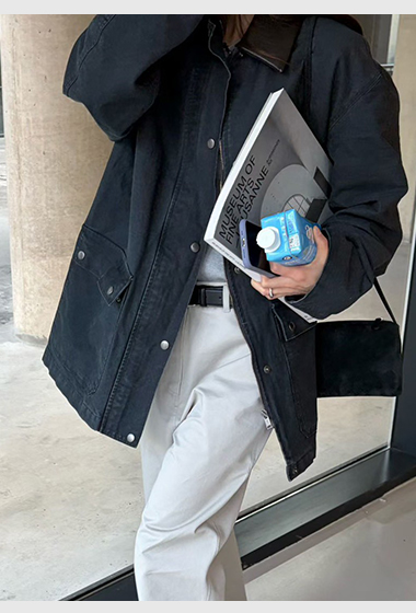 A16.纖瘦家皮領可拆巴恩外套