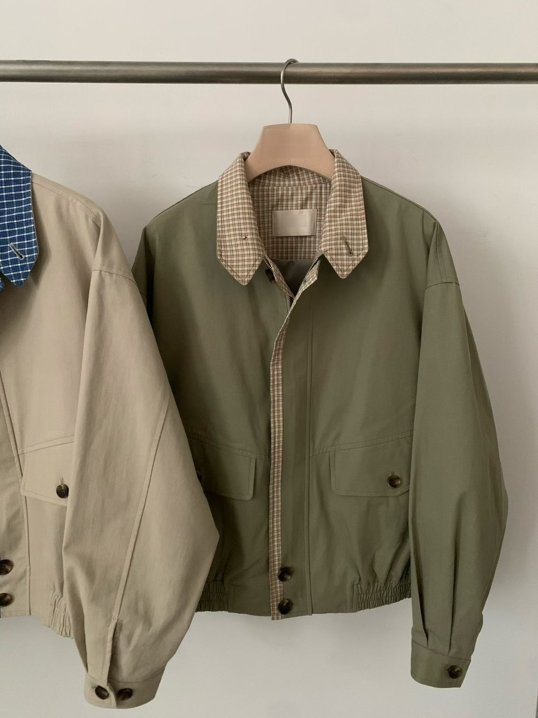 A64.格紋內裡可立領拉鍊夾克