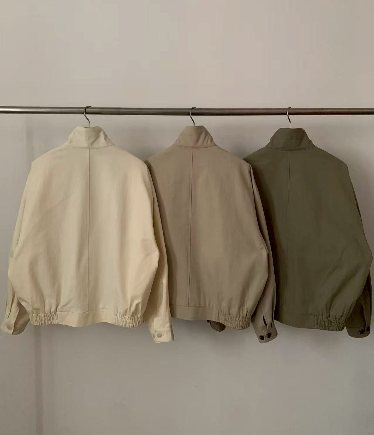 A64.格紋內裡可立領拉鍊夾克