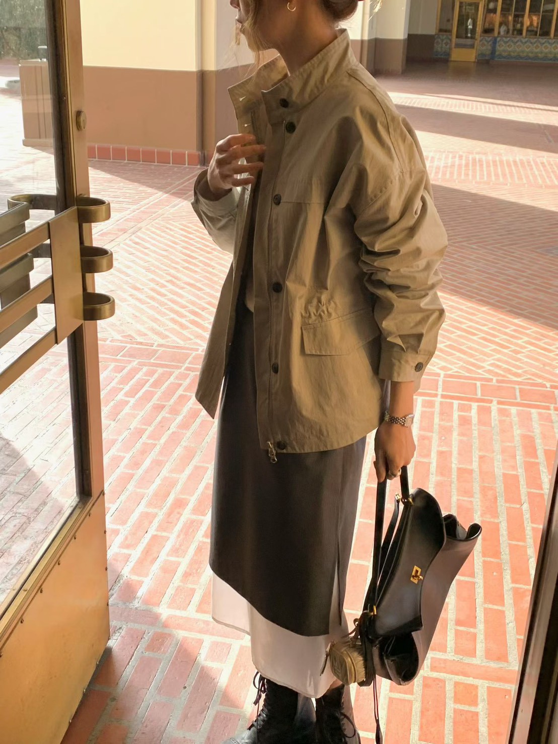 A59.淡雅收腰休閒口袋外套