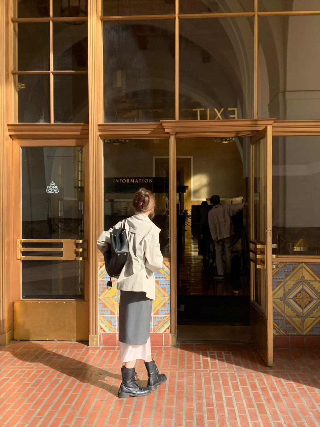 A59.淡雅收腰休閒口袋外套