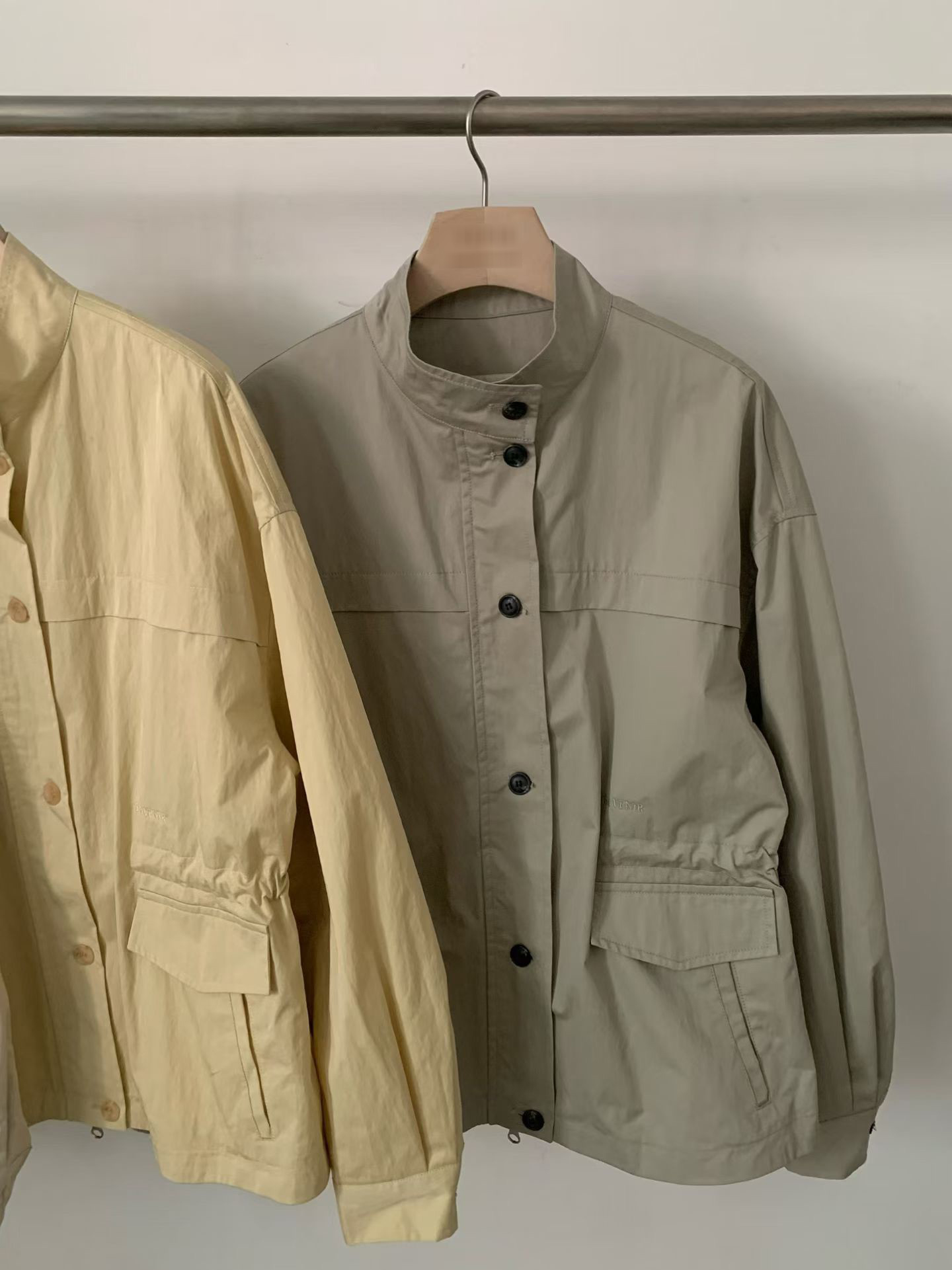 A59.淡雅收腰休閒口袋外套