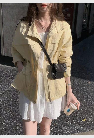 A59.淡雅收腰休閒口袋外套