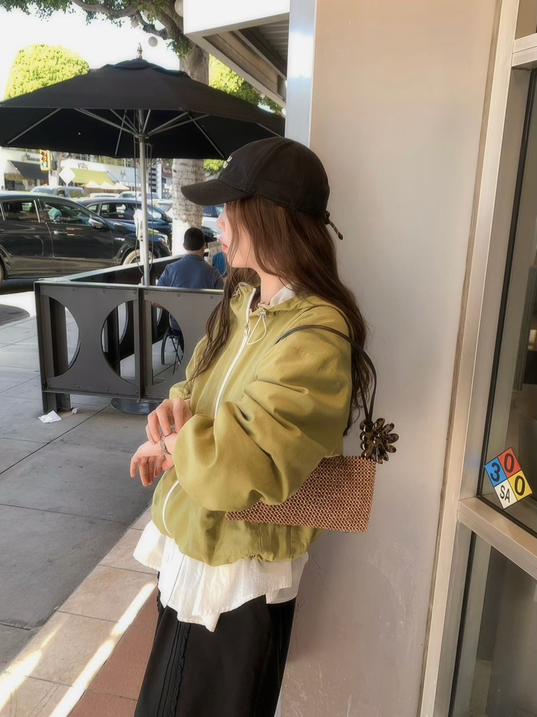 A53.帽可調內網布休閒外套