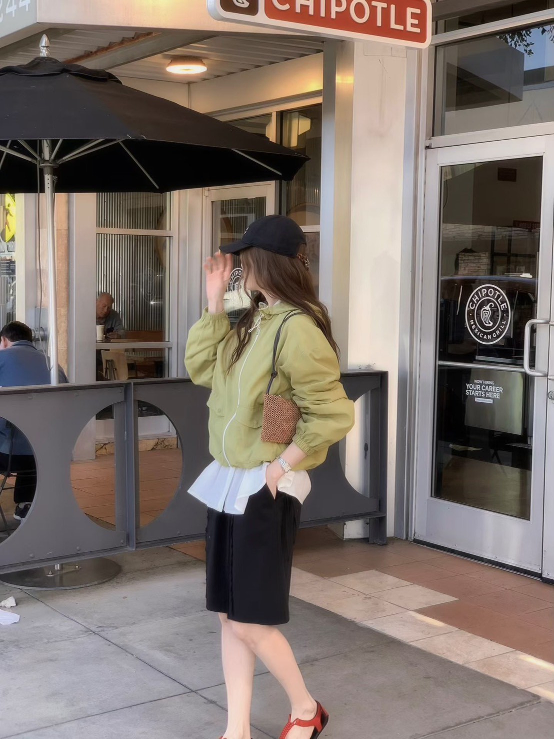 A53.帽可調內網布休閒外套