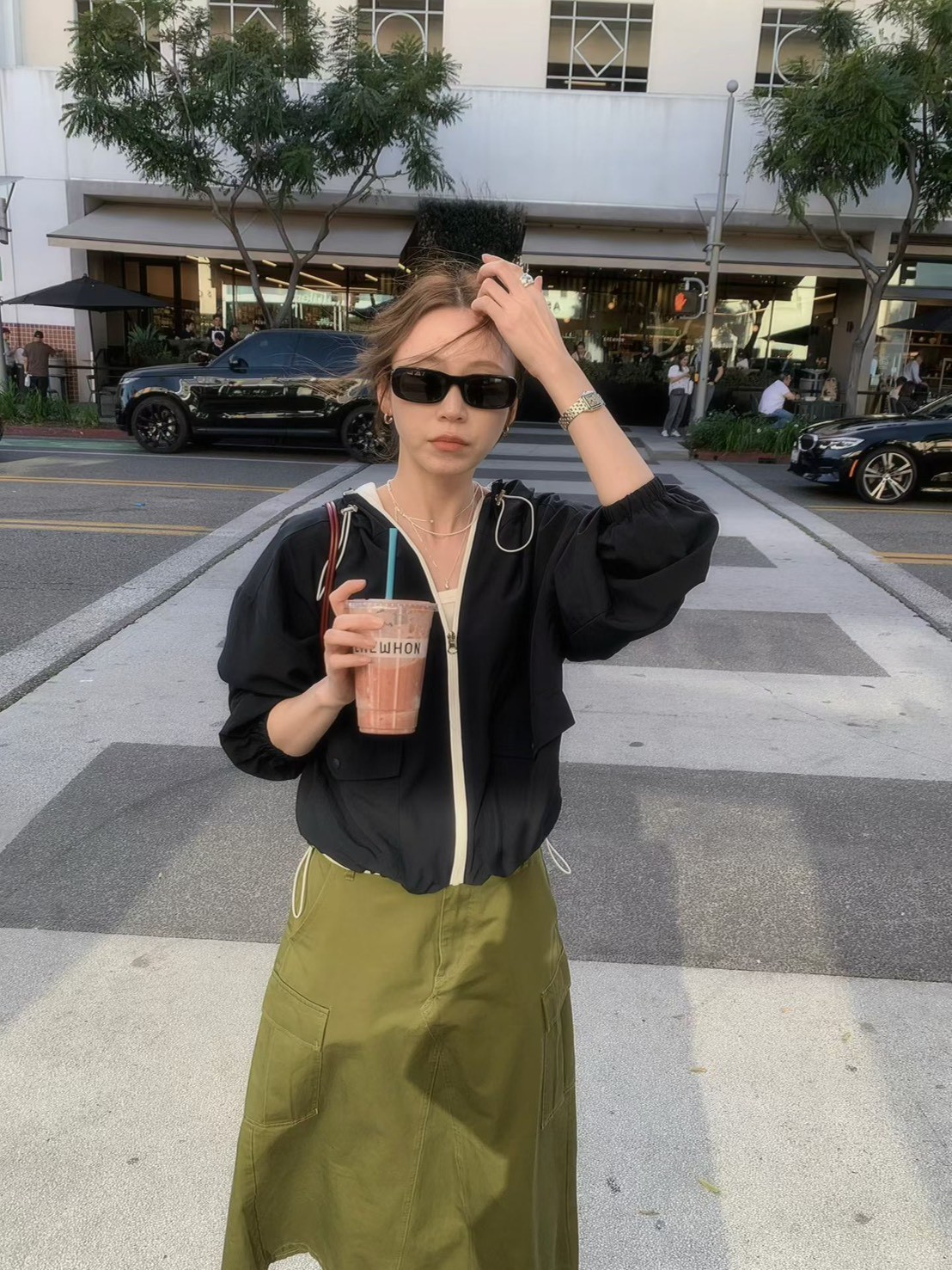 A53.帽可調內網布休閒外套