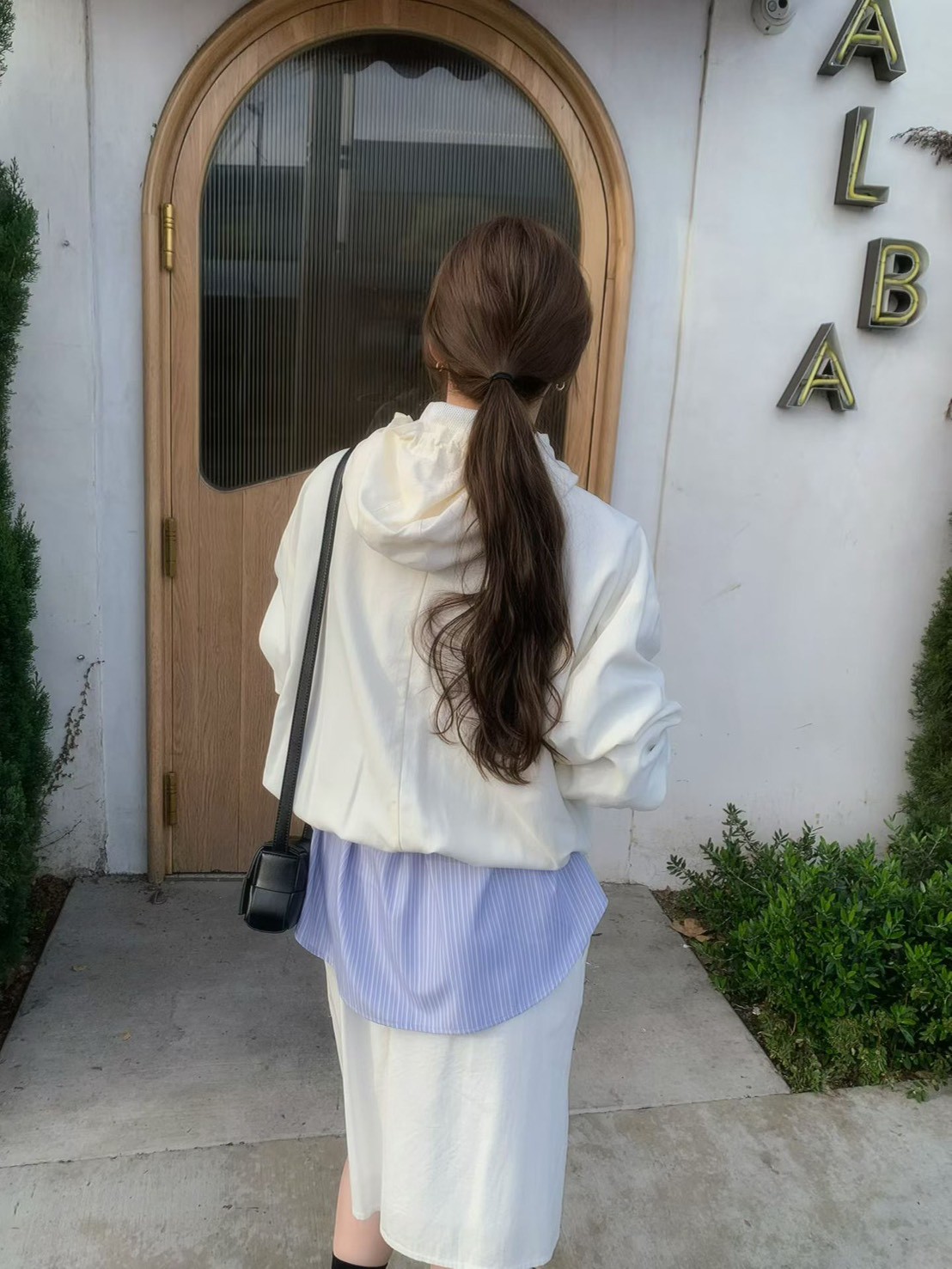 A53.帽可調內網布休閒外套