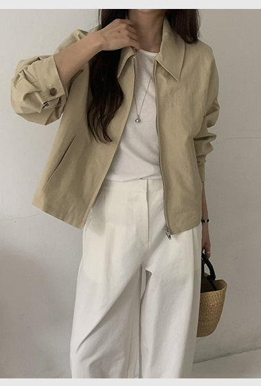 B70.小臉歐膩時尚拉鍊短外套