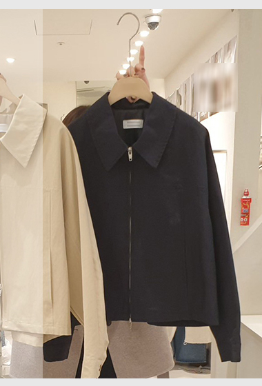 B70.小臉歐膩時尚拉鍊短外套