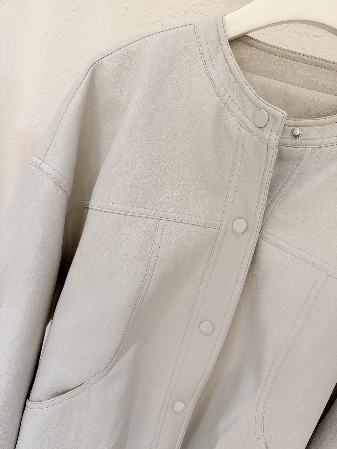 A16.極美氣質皮外套