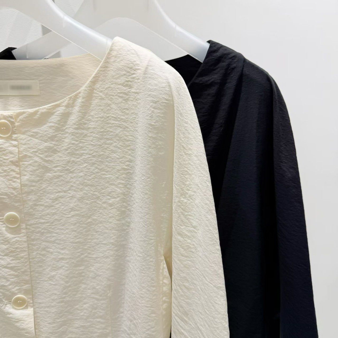 B19.質感家氣質雙口袋薄外套