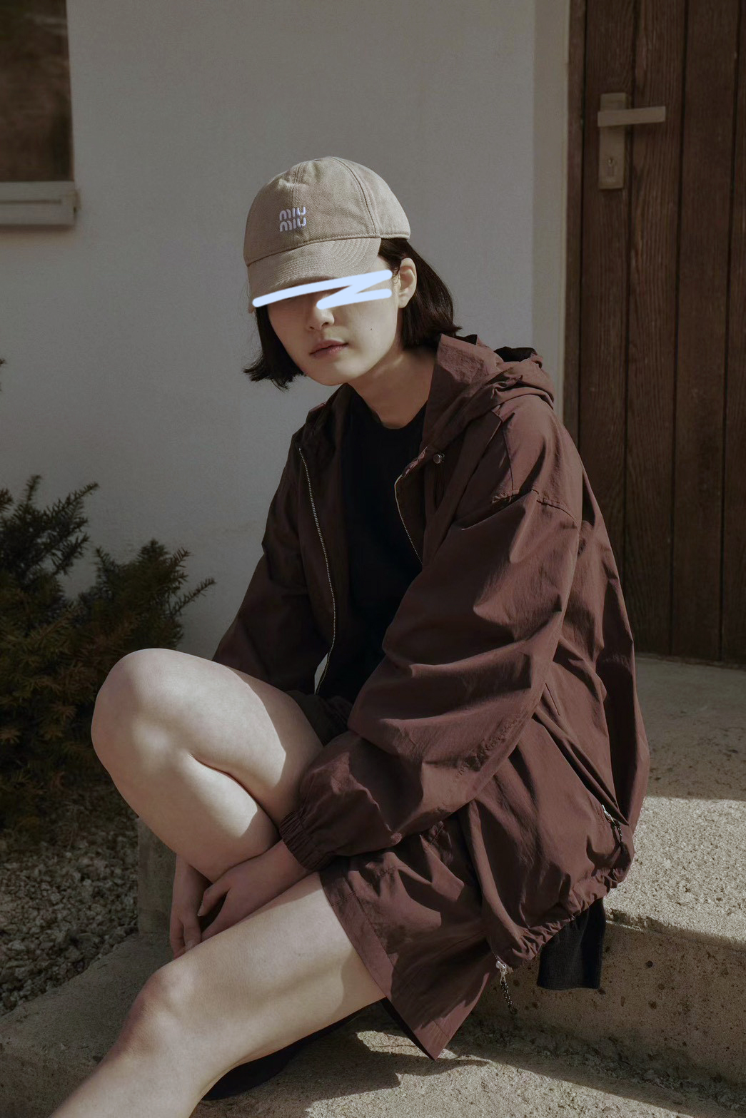 B47.G牌輕量連帽防風外套