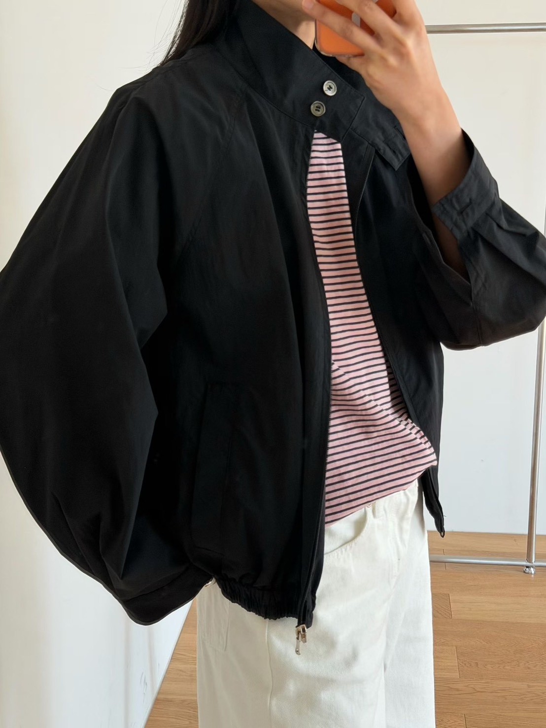 B94.瘦瘦歐膩立領防風外套