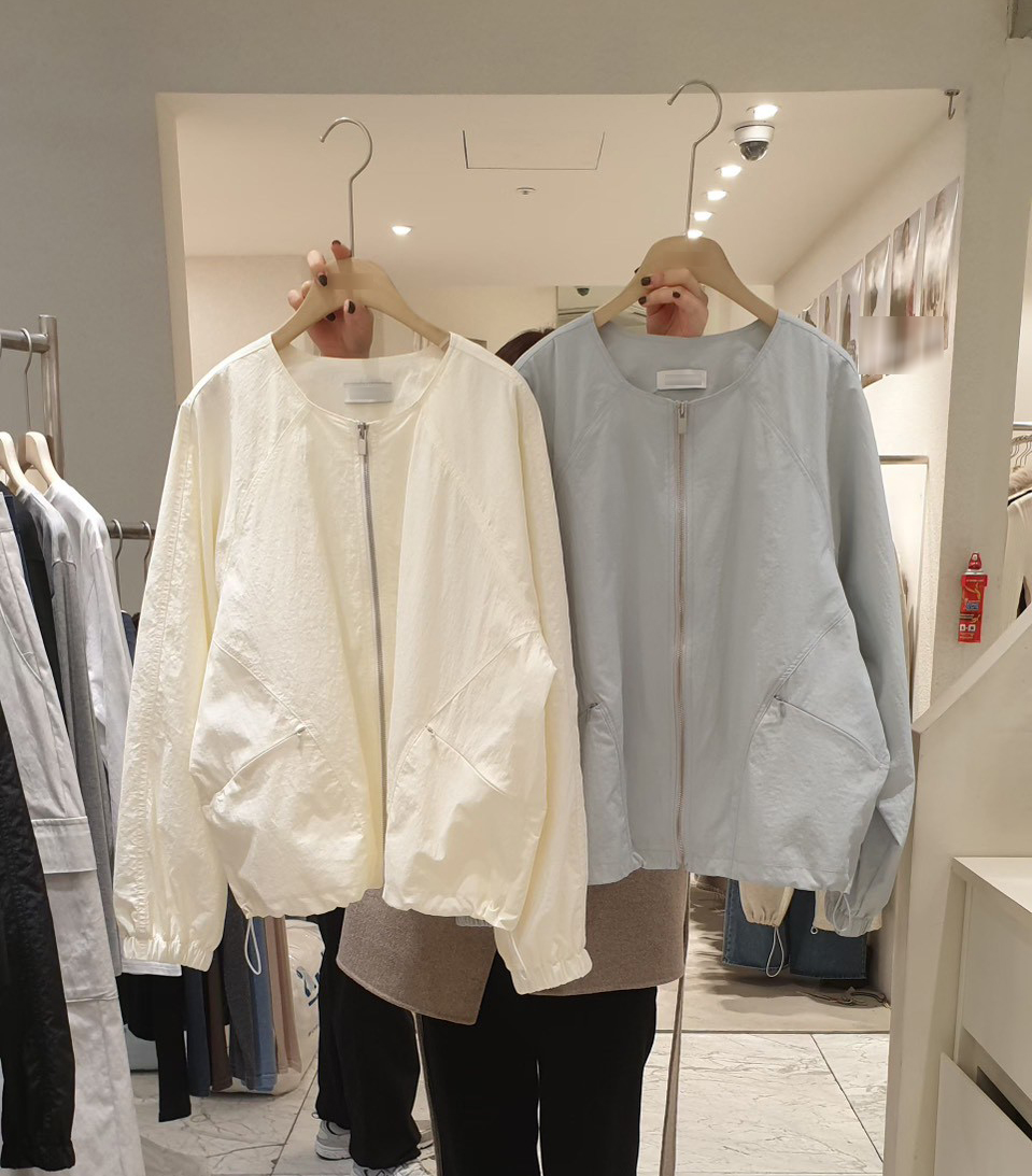 B74.小臉歐膩可愛花苞拉鍊外套