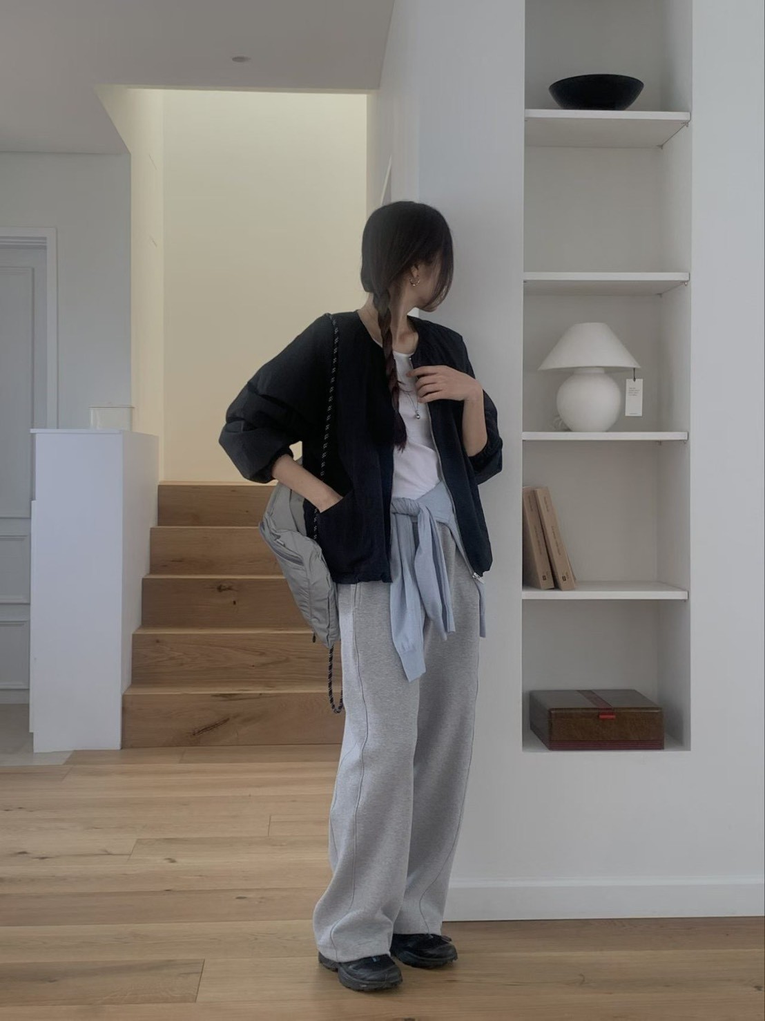 B74.小臉歐膩可愛花苞拉鍊外套