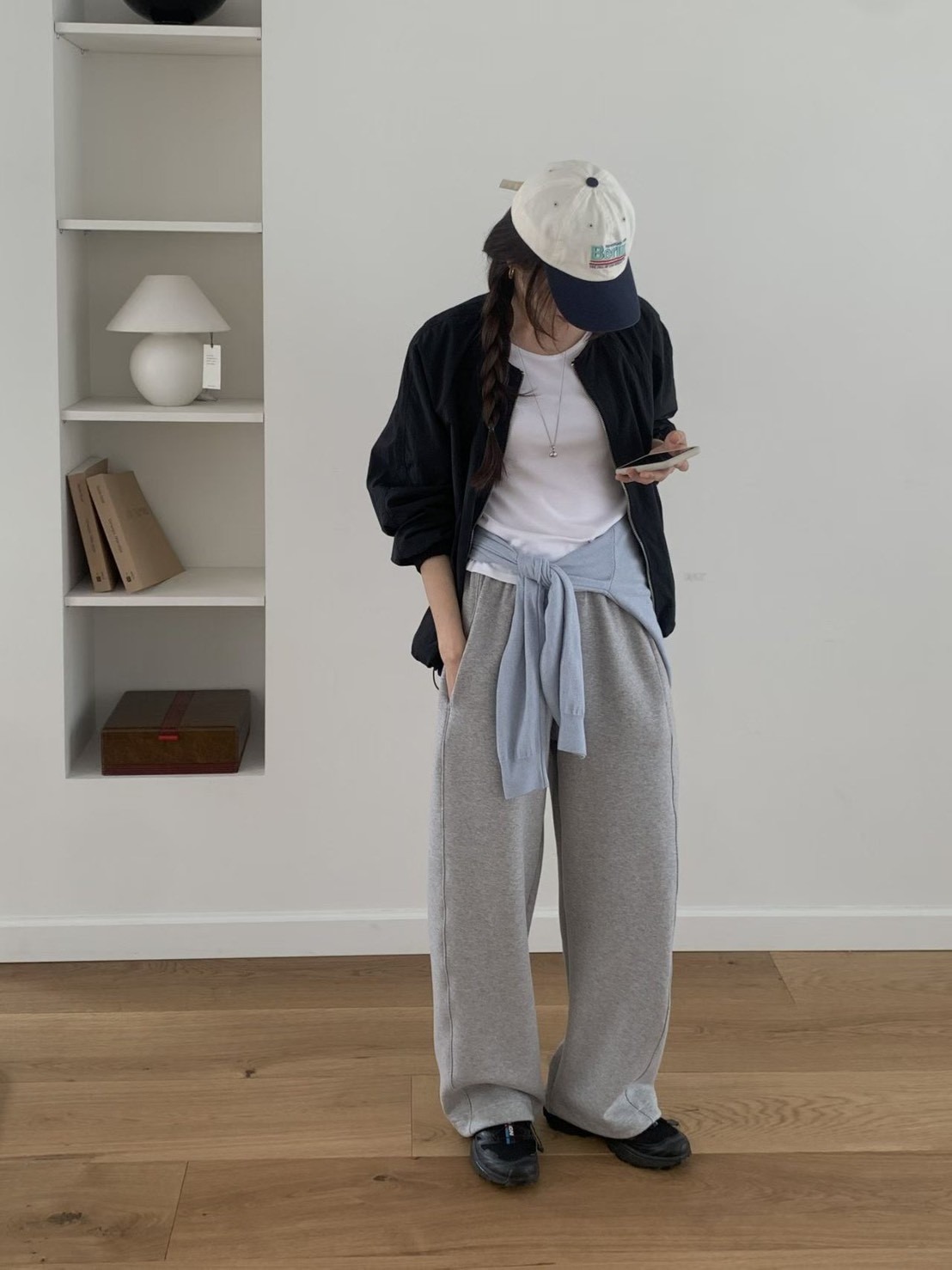 B74.小臉歐膩可愛花苞拉鍊外套