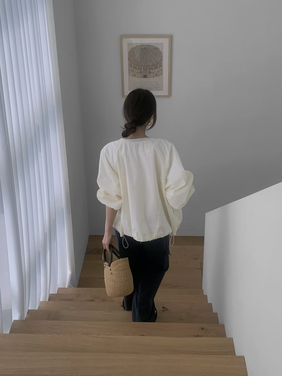 B74.小臉歐膩可愛花苞拉鍊外套