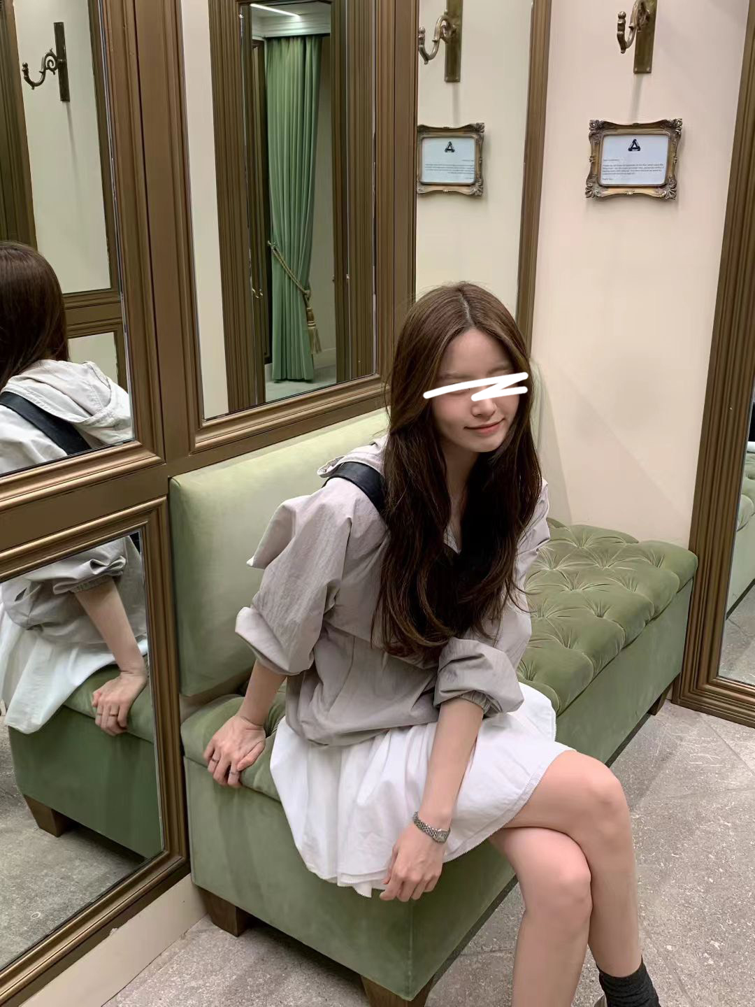 A14.顏值家半門襟拉鍊連帽上衣