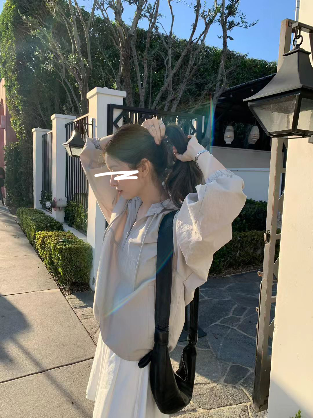 A14.顏值家半門襟拉鍊連帽上衣