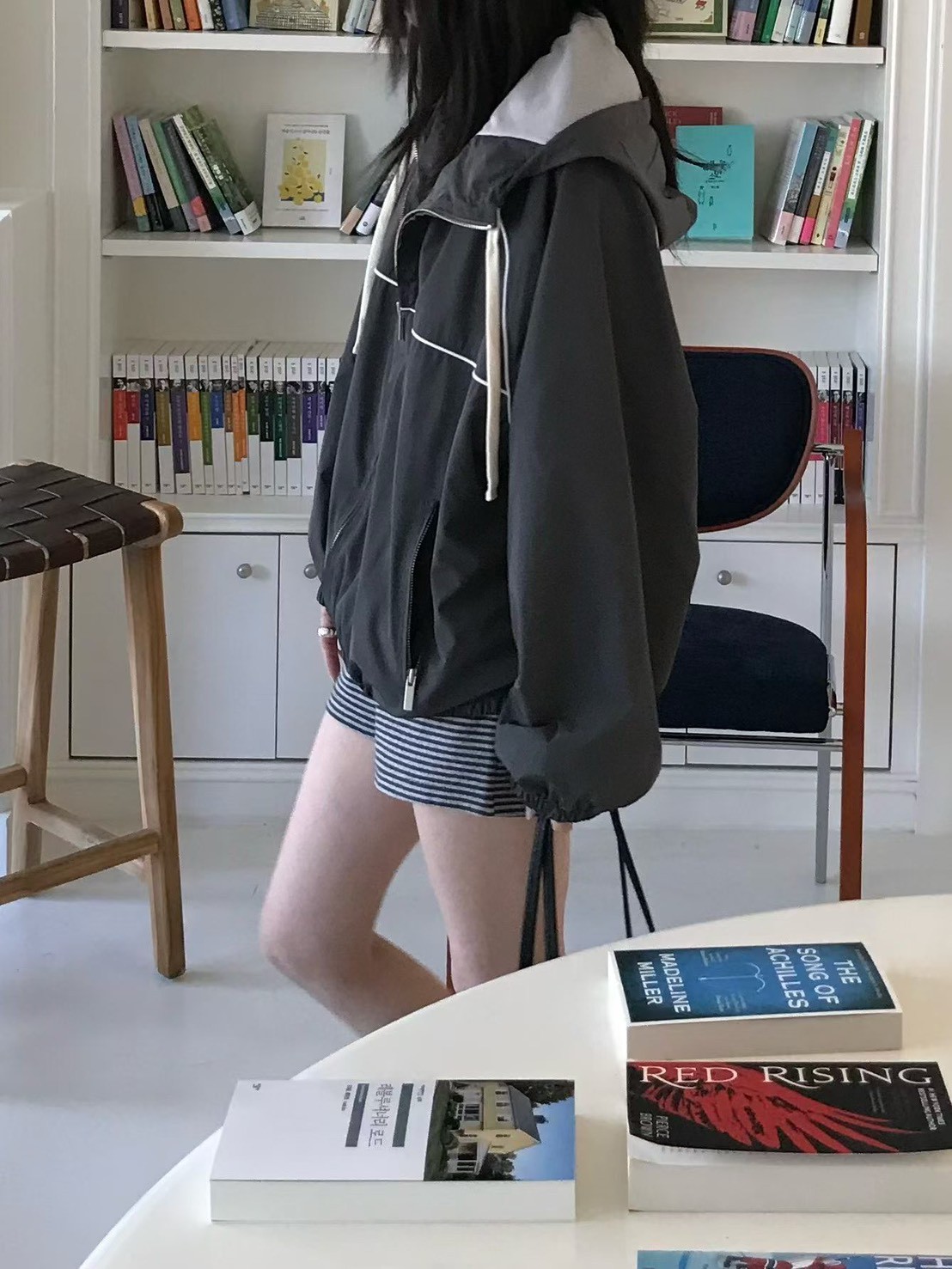 B93.小V家運動風拉鍊外套