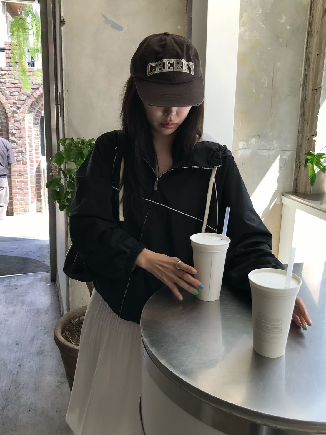 B93.小V家運動風拉鍊外套